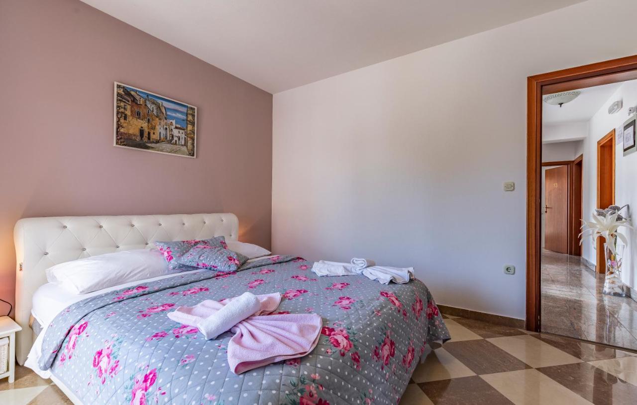 Villa San Rocco Bed & Breakfast Medulin Dış mekan fotoğraf