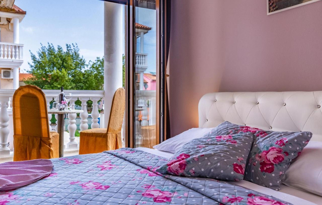 Villa San Rocco Bed & Breakfast Medulin Dış mekan fotoğraf